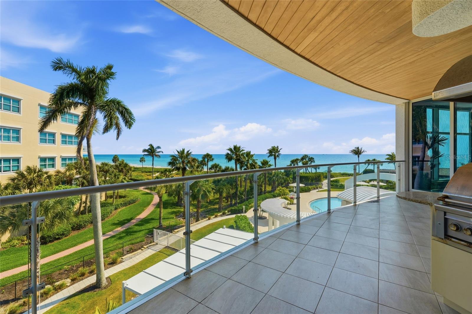 ARIA LONGBOAT KEY - Residential