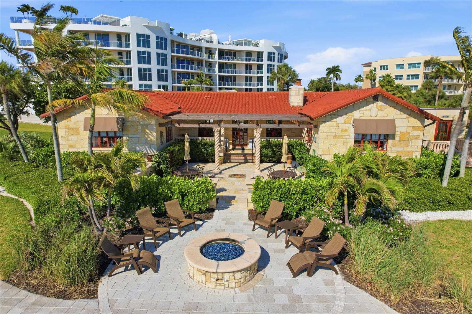 ARIA LONGBOAT KEY - Residential
