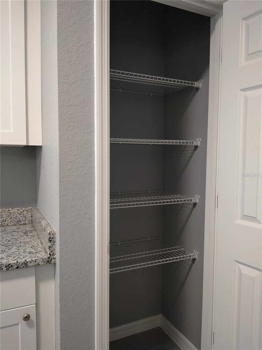 OCALA PARK ESTATES UN 2 - Residential