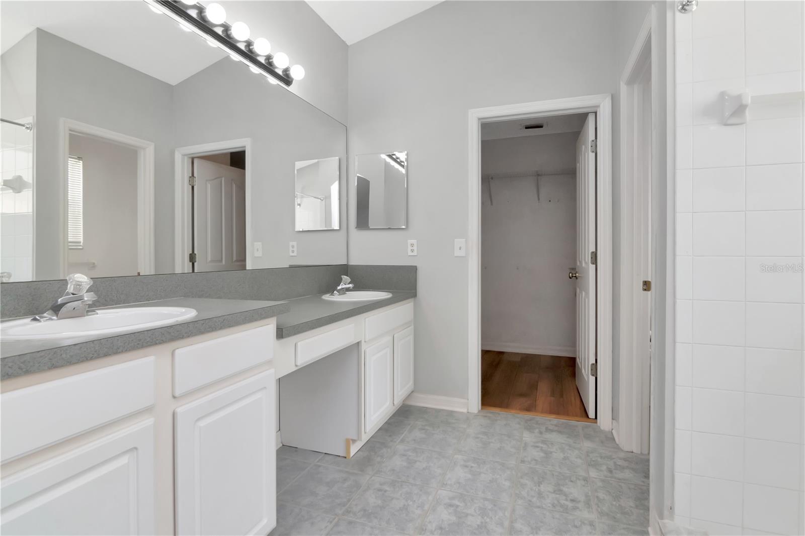 WESTCHASE SEC 211 - Residential