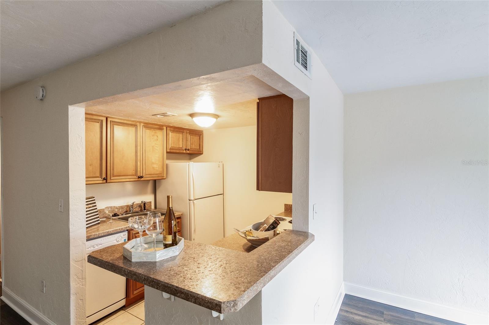 SWEAT THOMAS SUB - Residential Lease