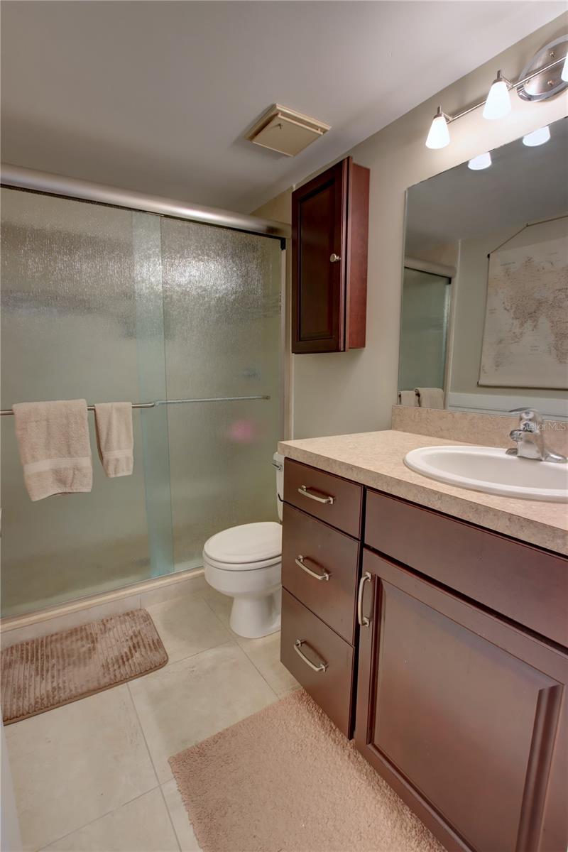 HARBOR POINT - Residential