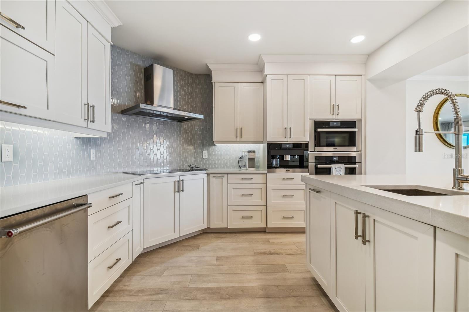 TIDES BEACH CLUB CONDO - Residential