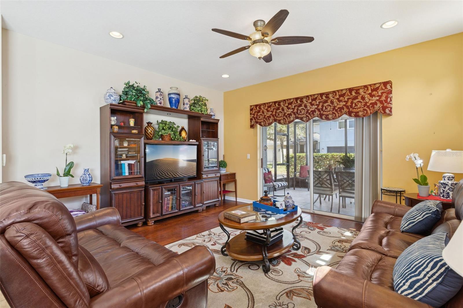 GROVELAND WATERSIDE POINTE PH 01 - Residential