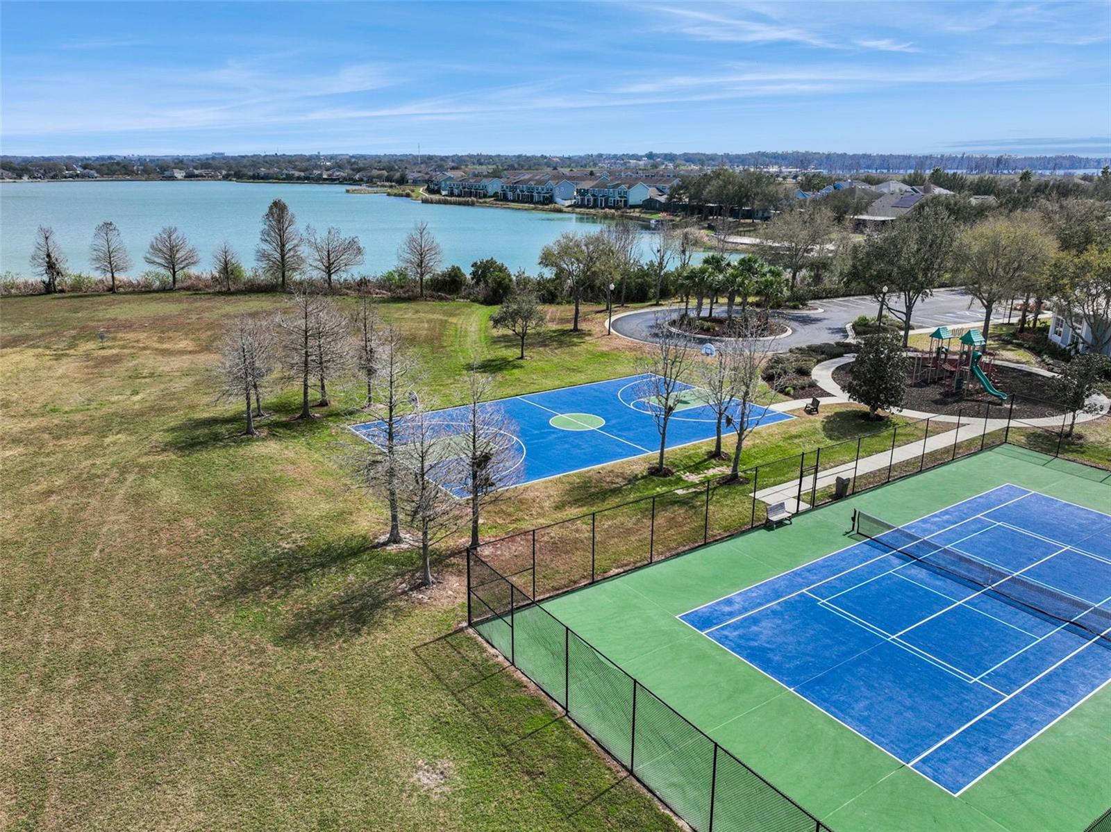 GROVELAND WATERSIDE POINTE PH 01 - Residential