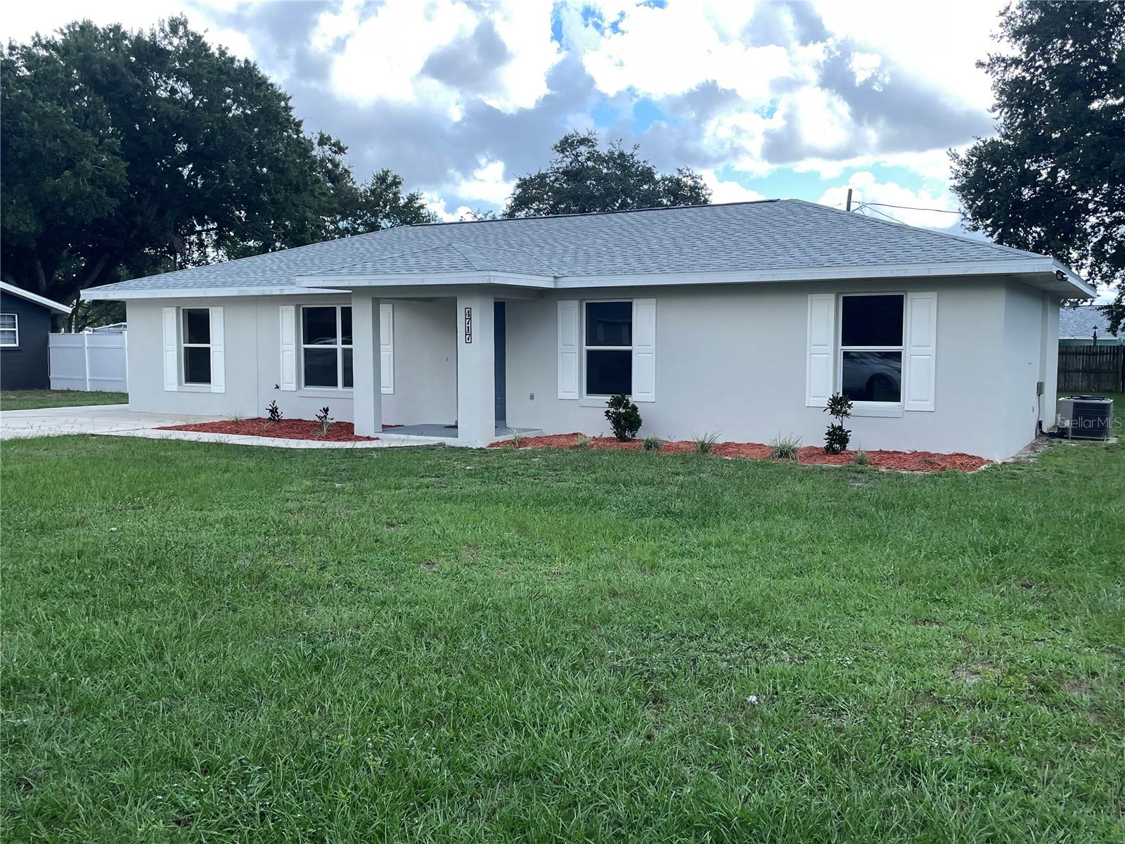 CROOKED LAKE PARK TR 02 - Residential