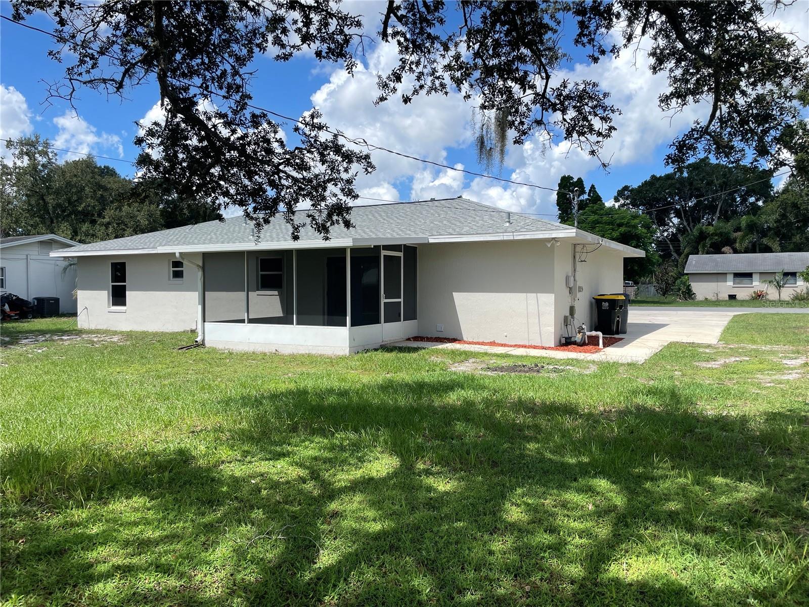 CROOKED LAKE PARK TR 02 - Residential