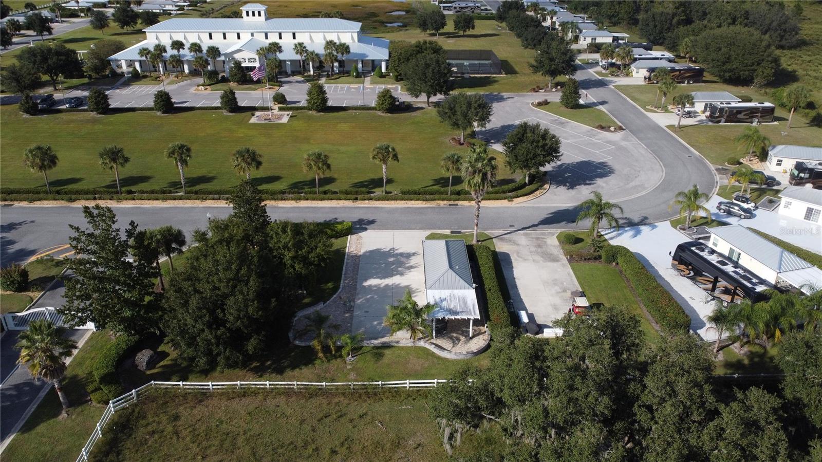 FLORIDA GRANDE MOTOR COACH RESIDENCE - Land
