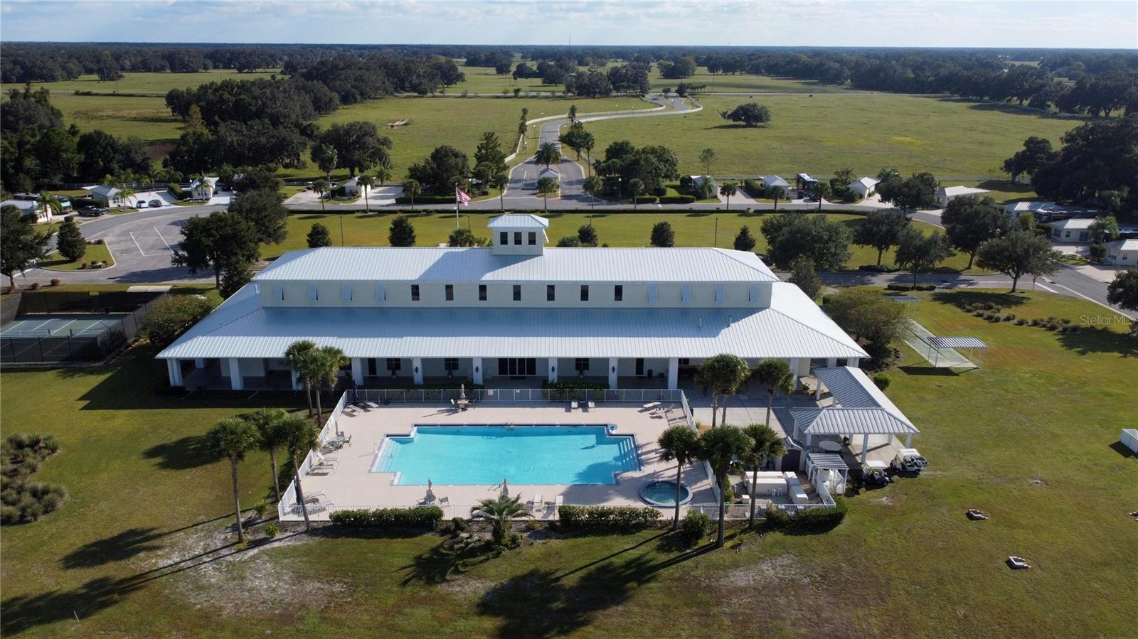 FLORIDA GRANDE MOTOR COACH RESIDENCE - Land