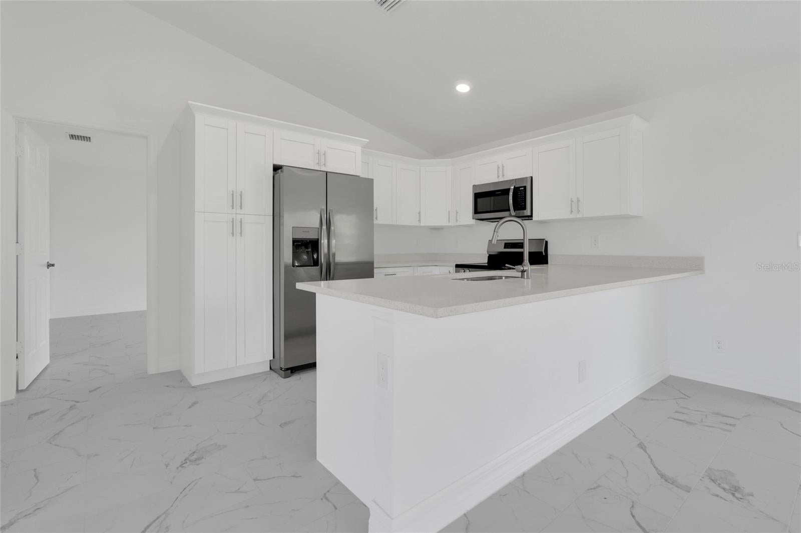 1808 NE 44TH STREET