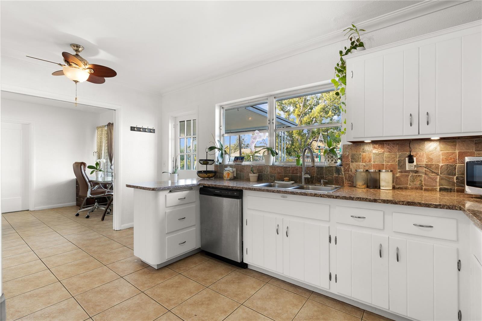 HIGHLAND LAKE SUB 3RD ADD - Residential