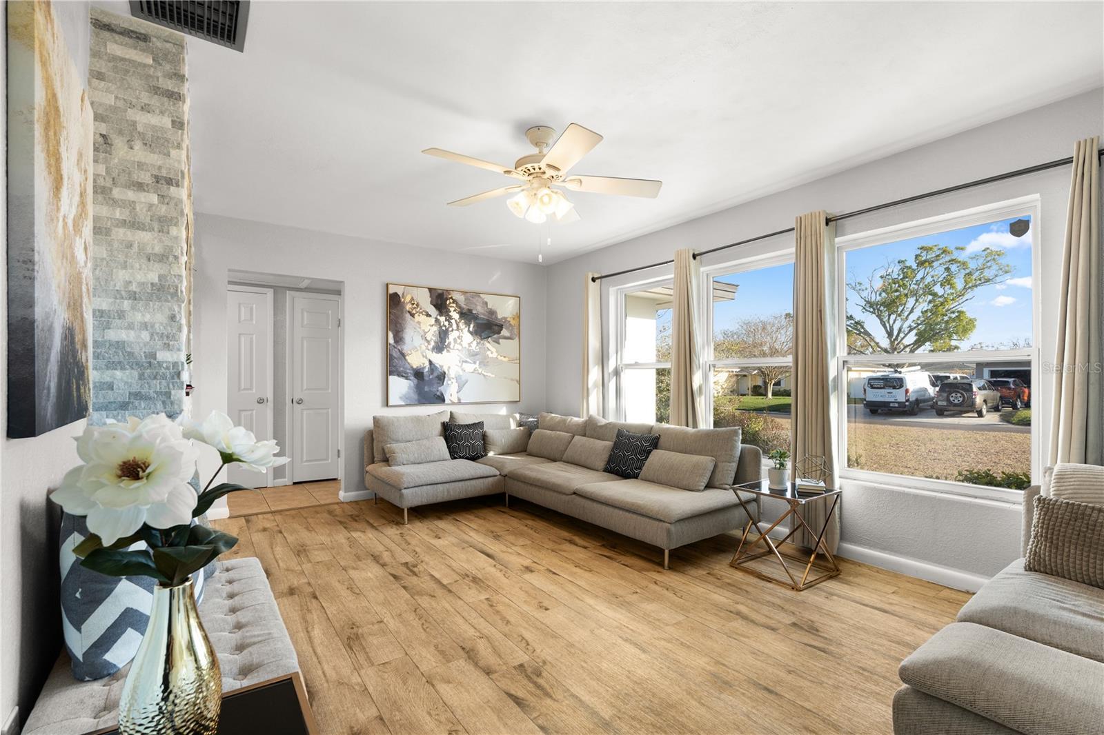 HIGHLAND LAKE SUB 3RD ADD - Residential