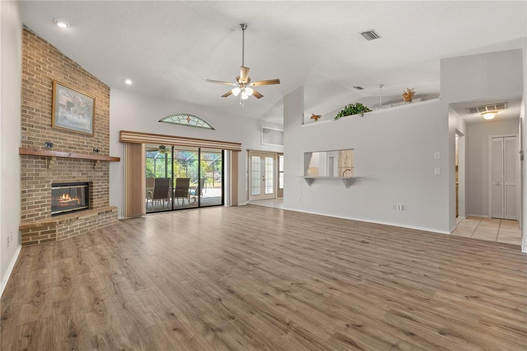 Photo of 4622 34th Court E, Bradenton, FL 34203 (MLS # A4654081)