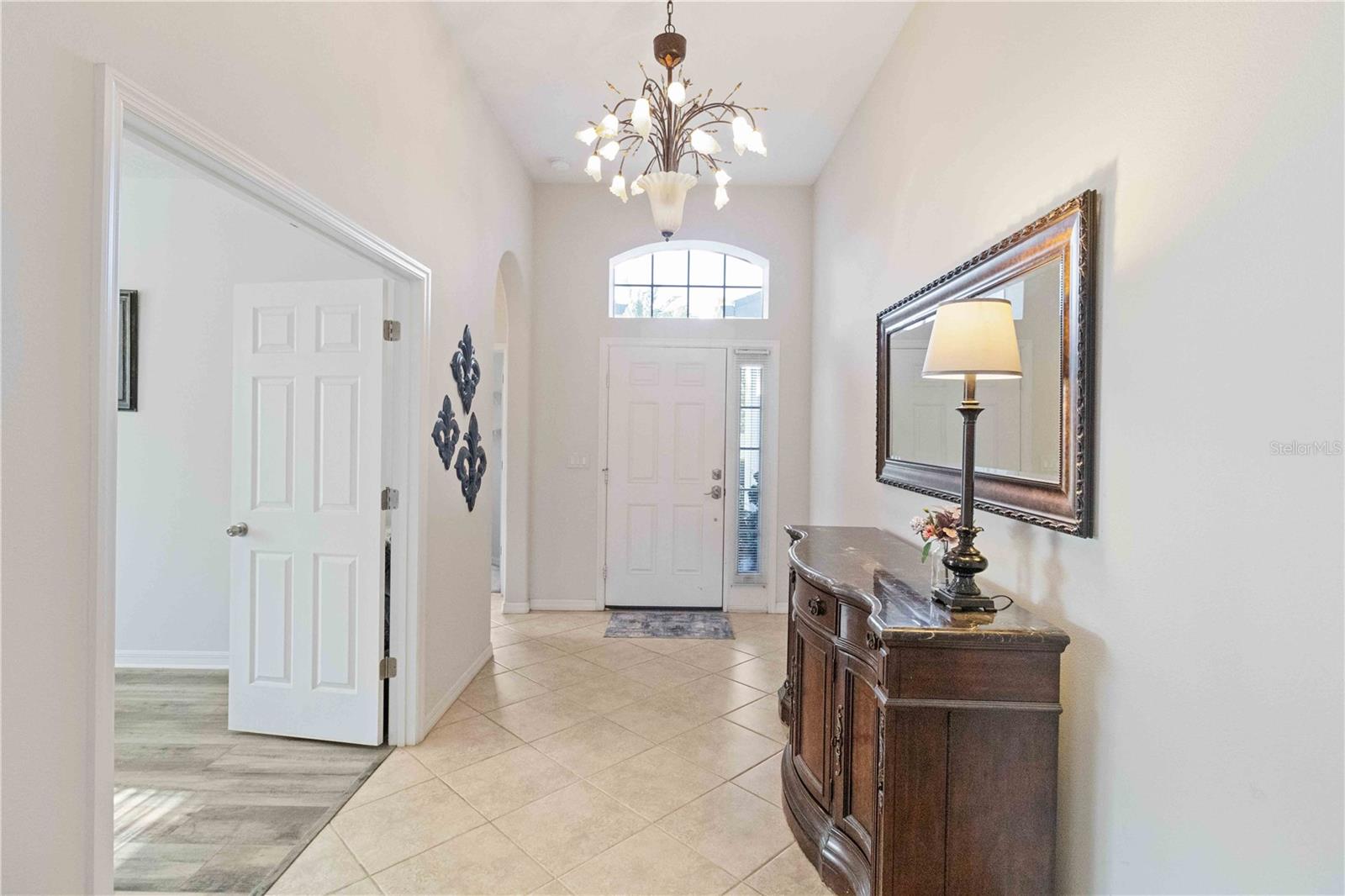 CROSSING CREEK VILLAGE PH I - Residential Lease