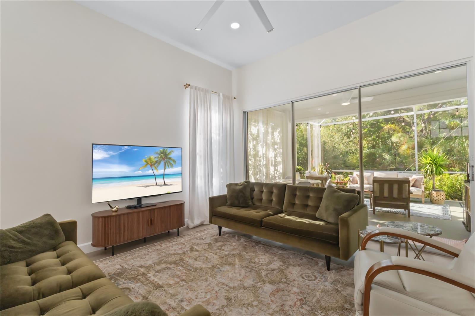 WHITEBRIDGE COURT - Residential