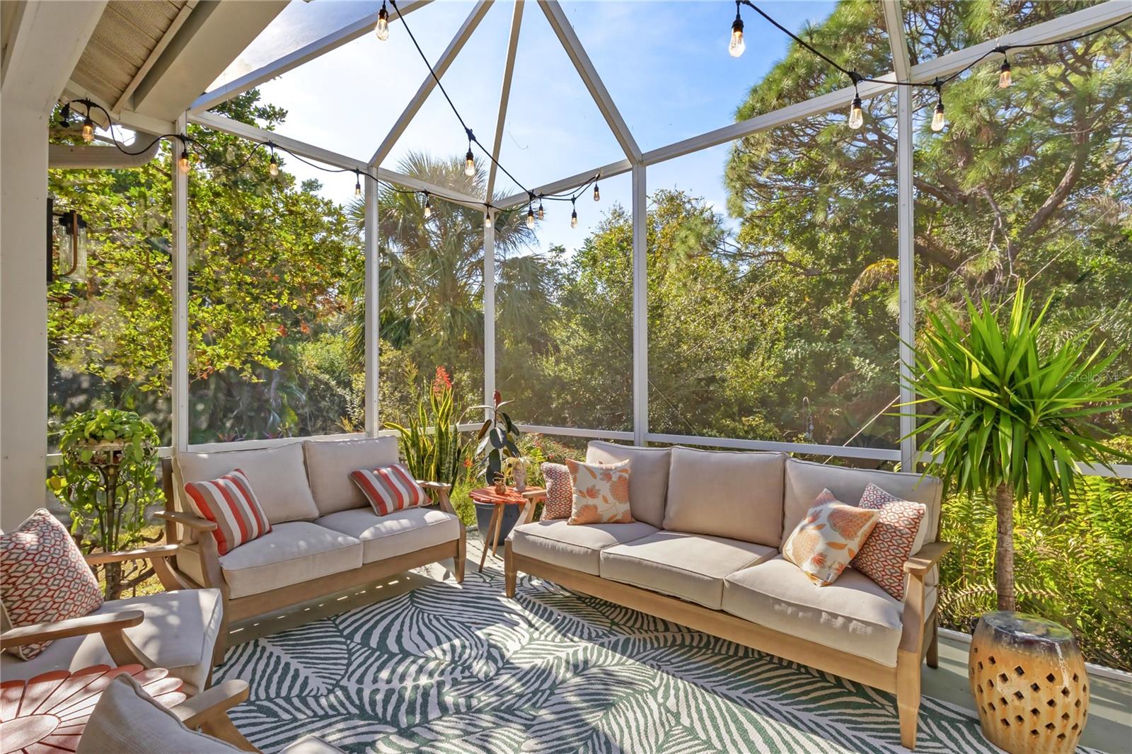 WHITEBRIDGE COURT - Residential