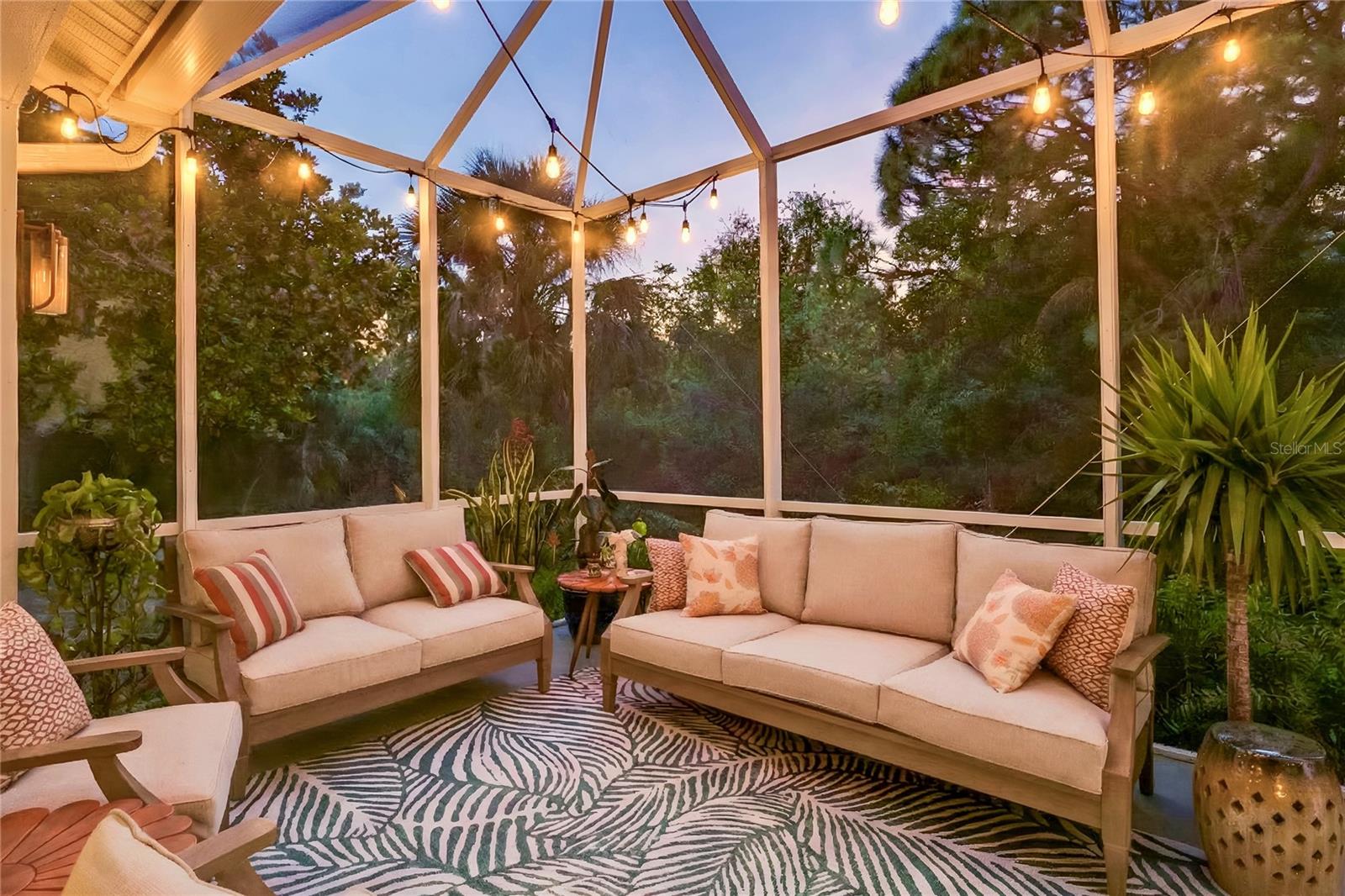 WHITEBRIDGE COURT - Residential