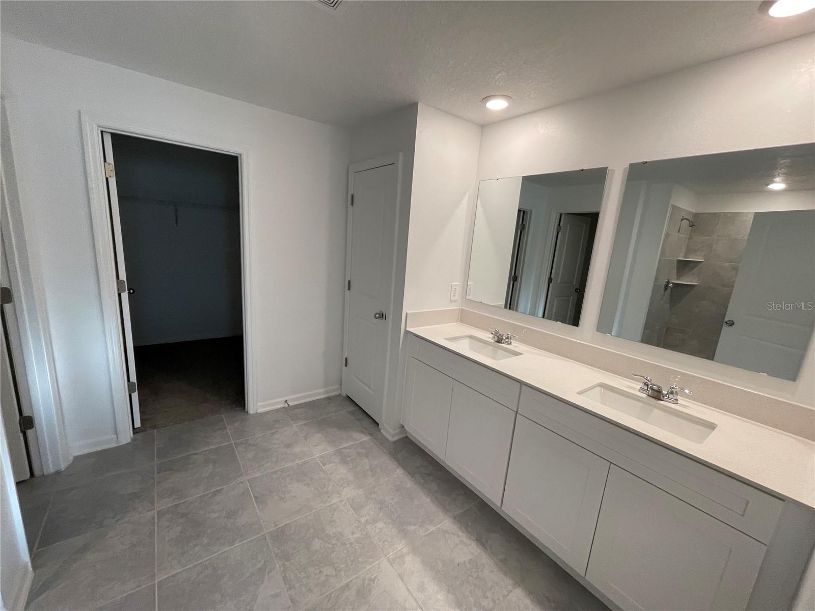 CYPRESS PARK ESTATES - Residential Lease