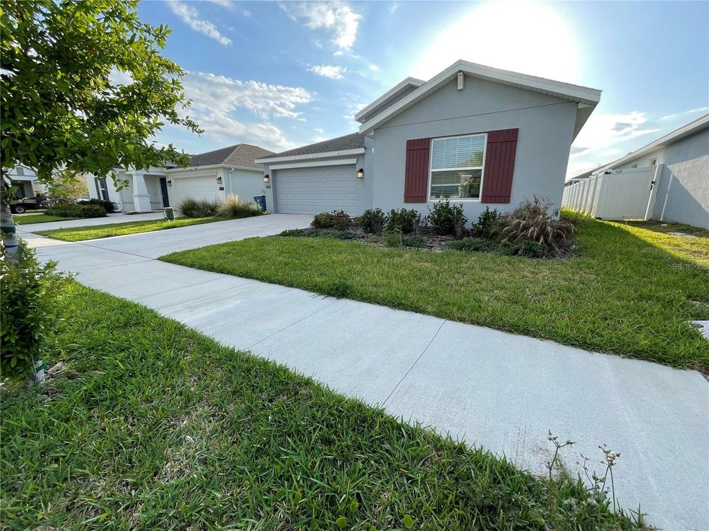Photo of 1324 Tupelo Trail, Haines City, FL 33844 (MLS # S5146712)
