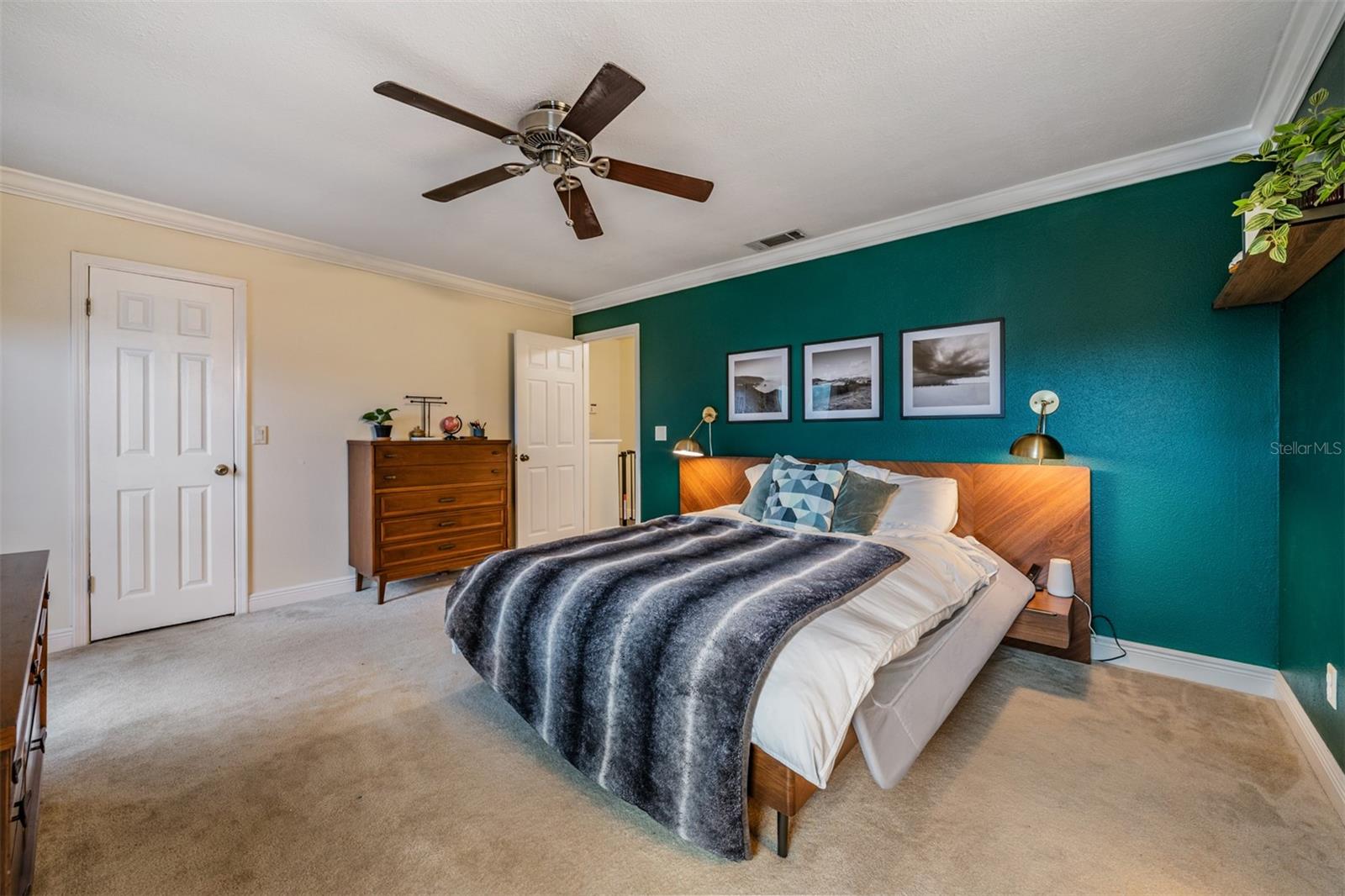 TURNER TRACE UNIT ONE - Residential