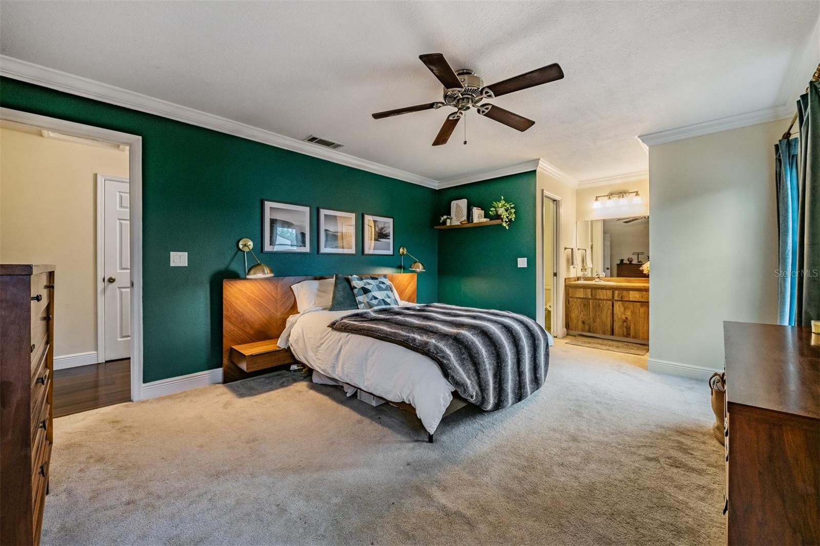 TURNER TRACE UNIT ONE - Residential