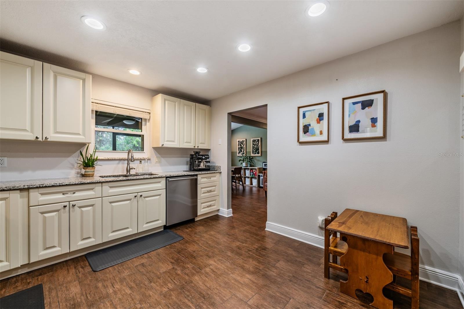 TURNER TRACE UNIT ONE - Residential