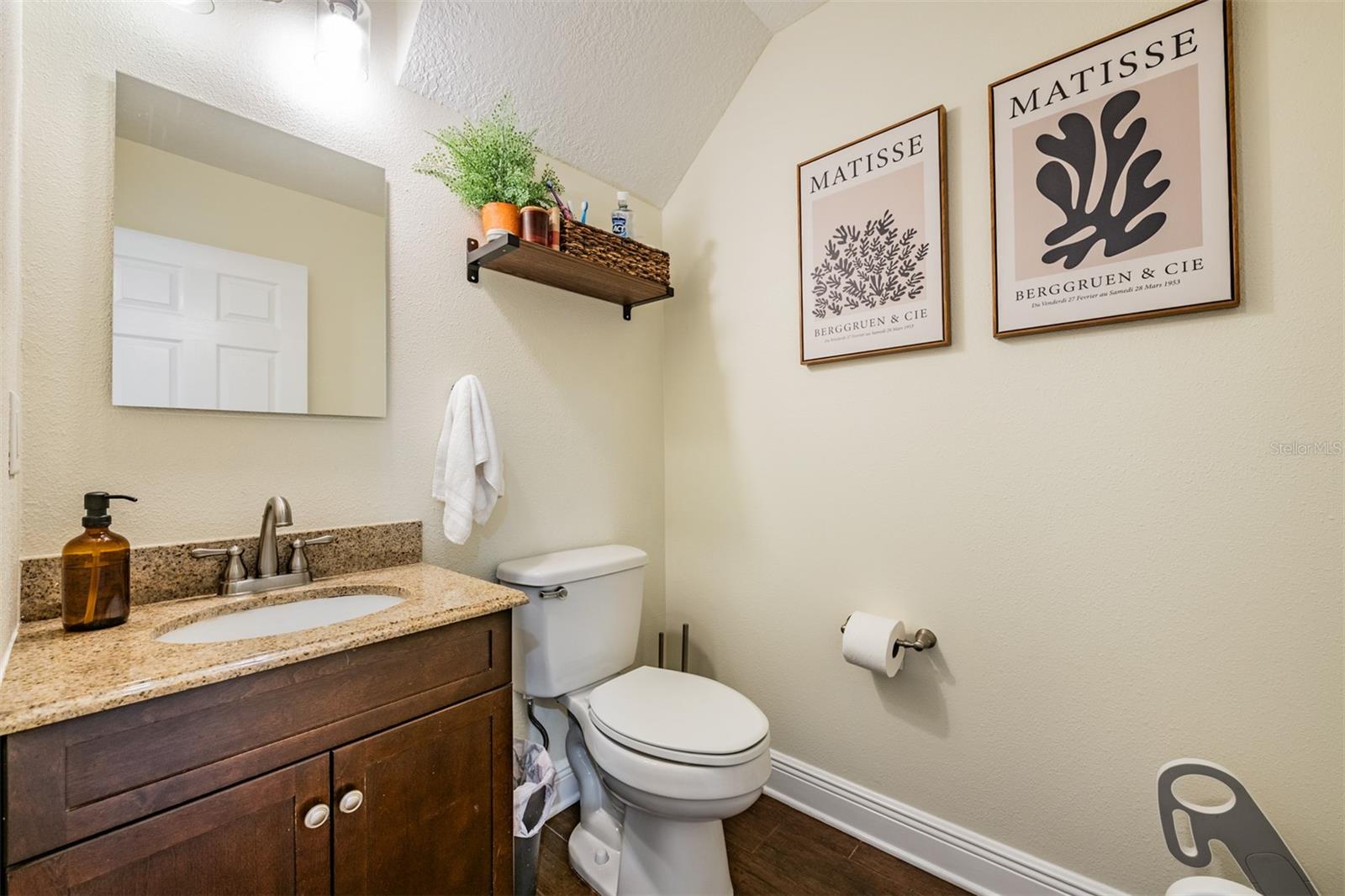 TURNER TRACE UNIT ONE - Residential