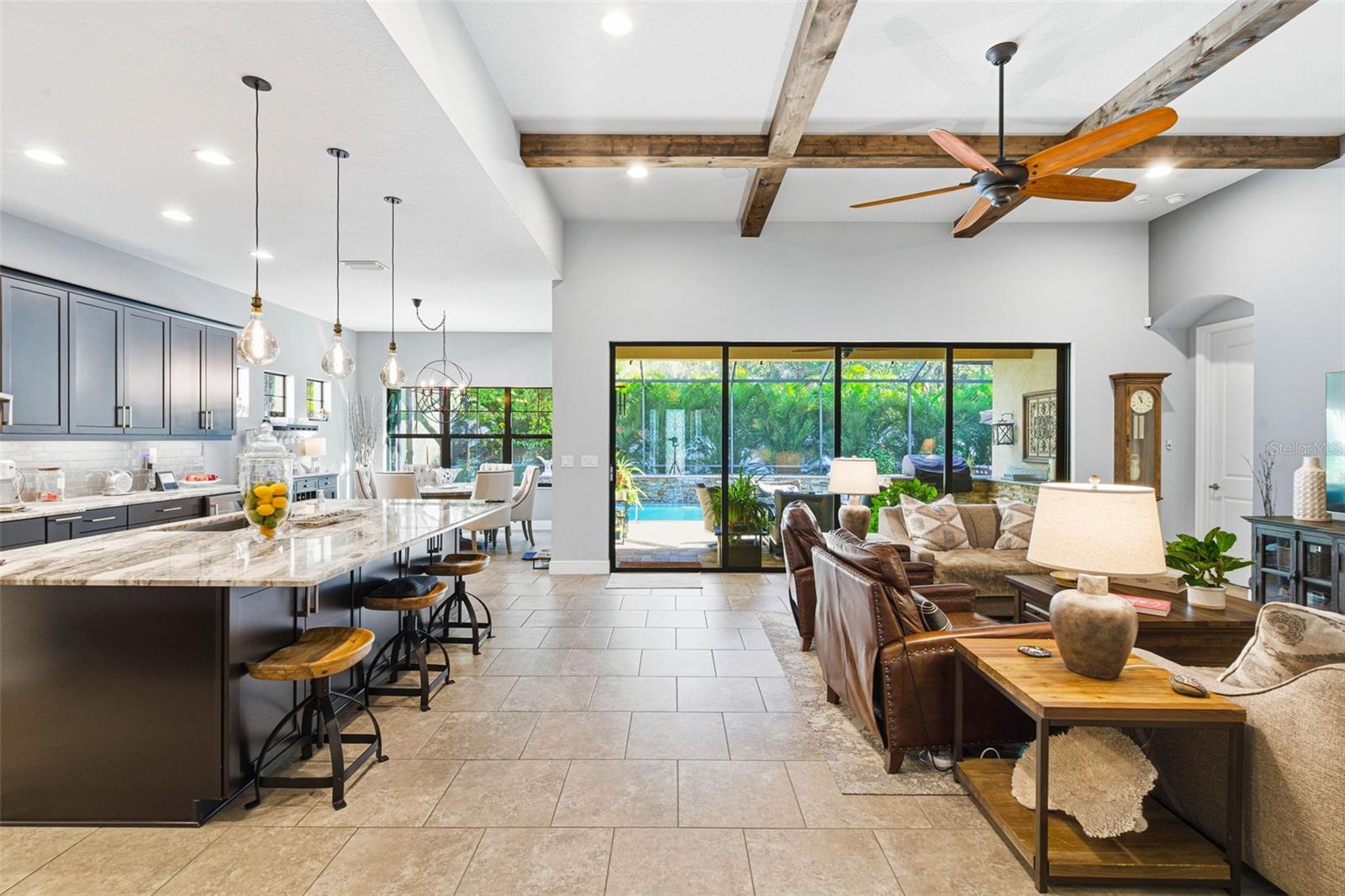 MANORS AT FOREST GLEN - Residential