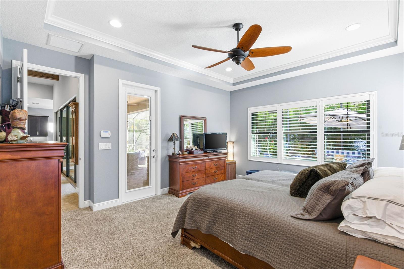 MANORS AT FOREST GLEN - Residential