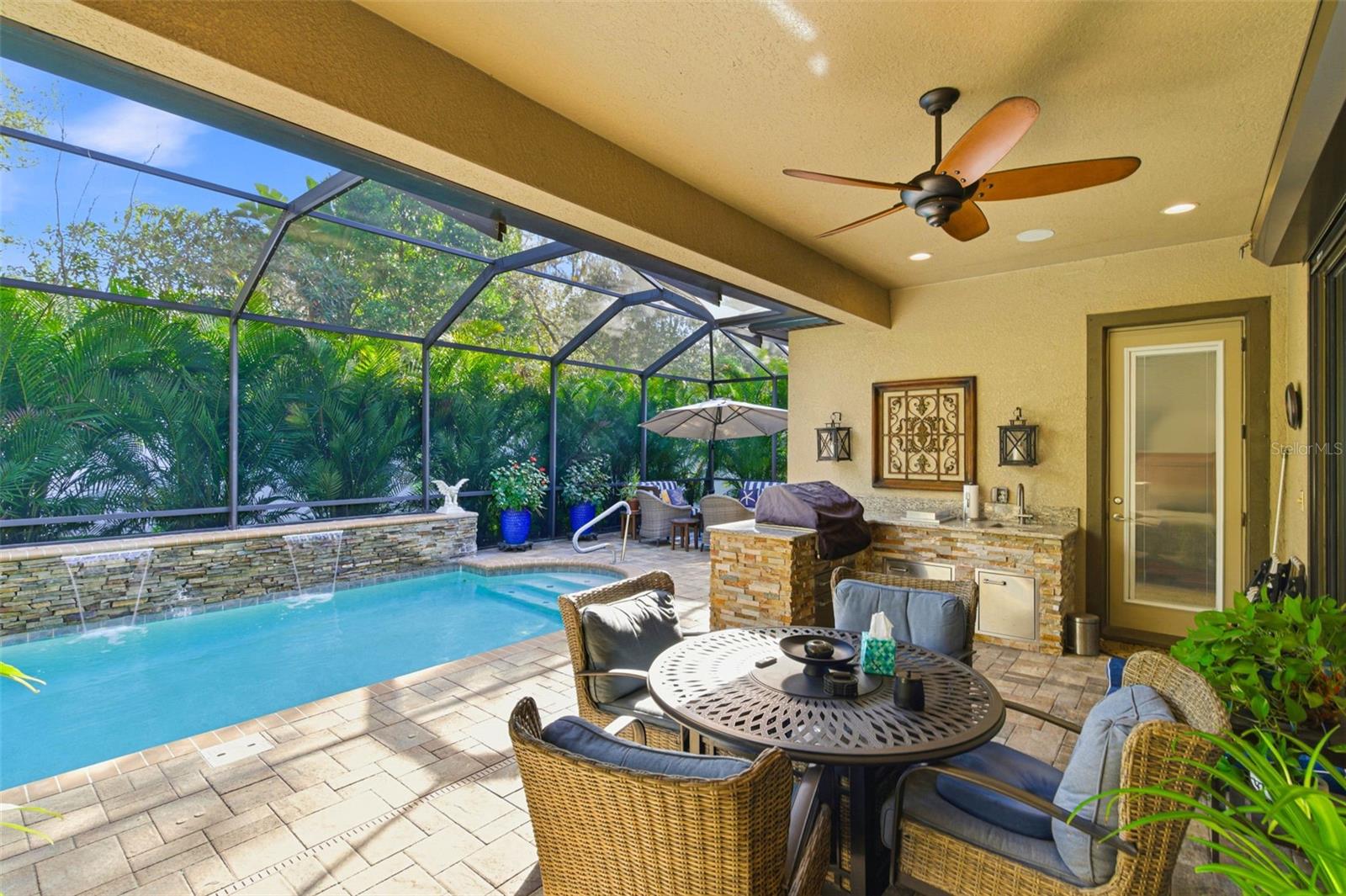 MANORS AT FOREST GLEN - Residential