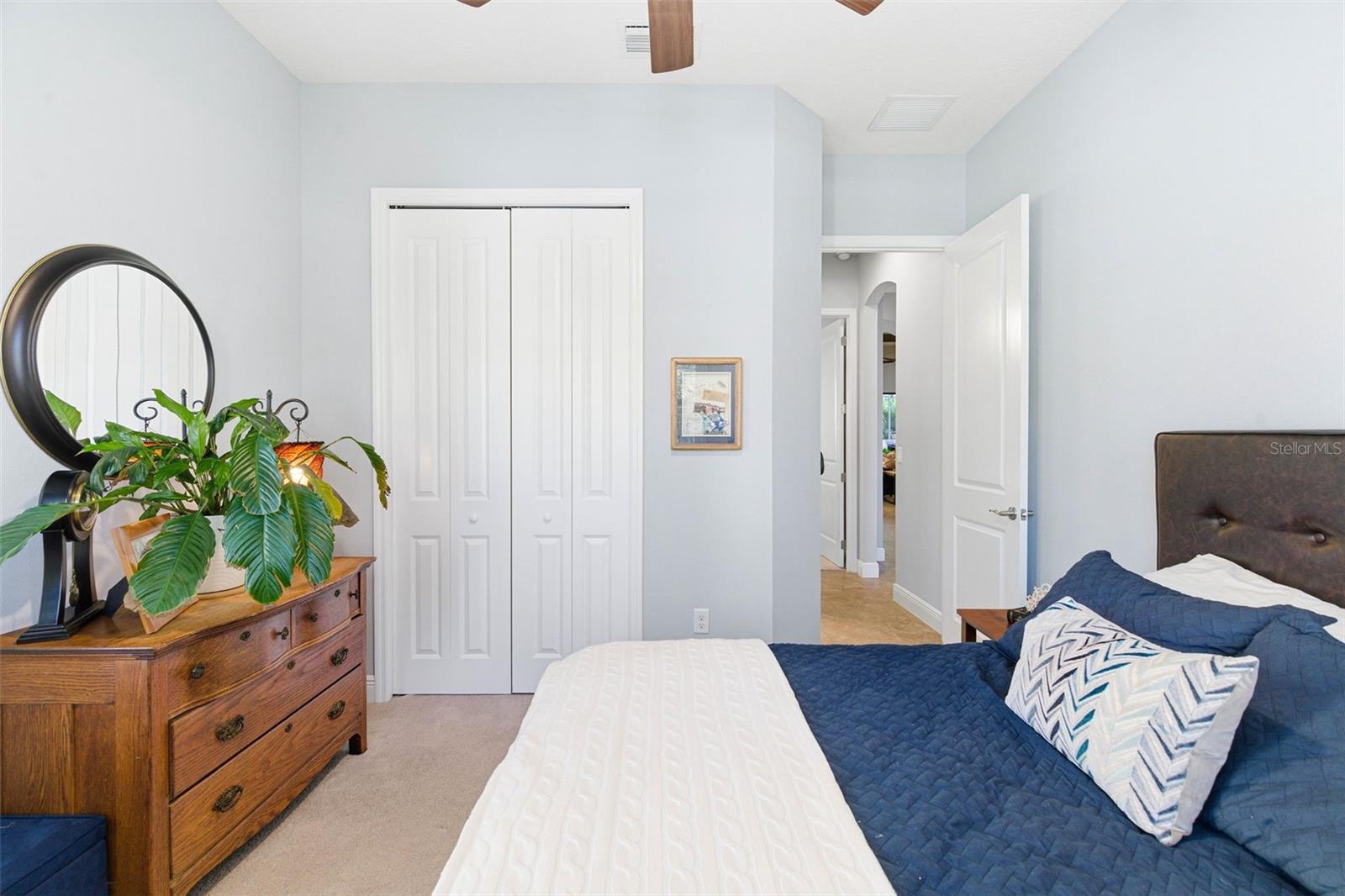 MANORS AT FOREST GLEN - Residential