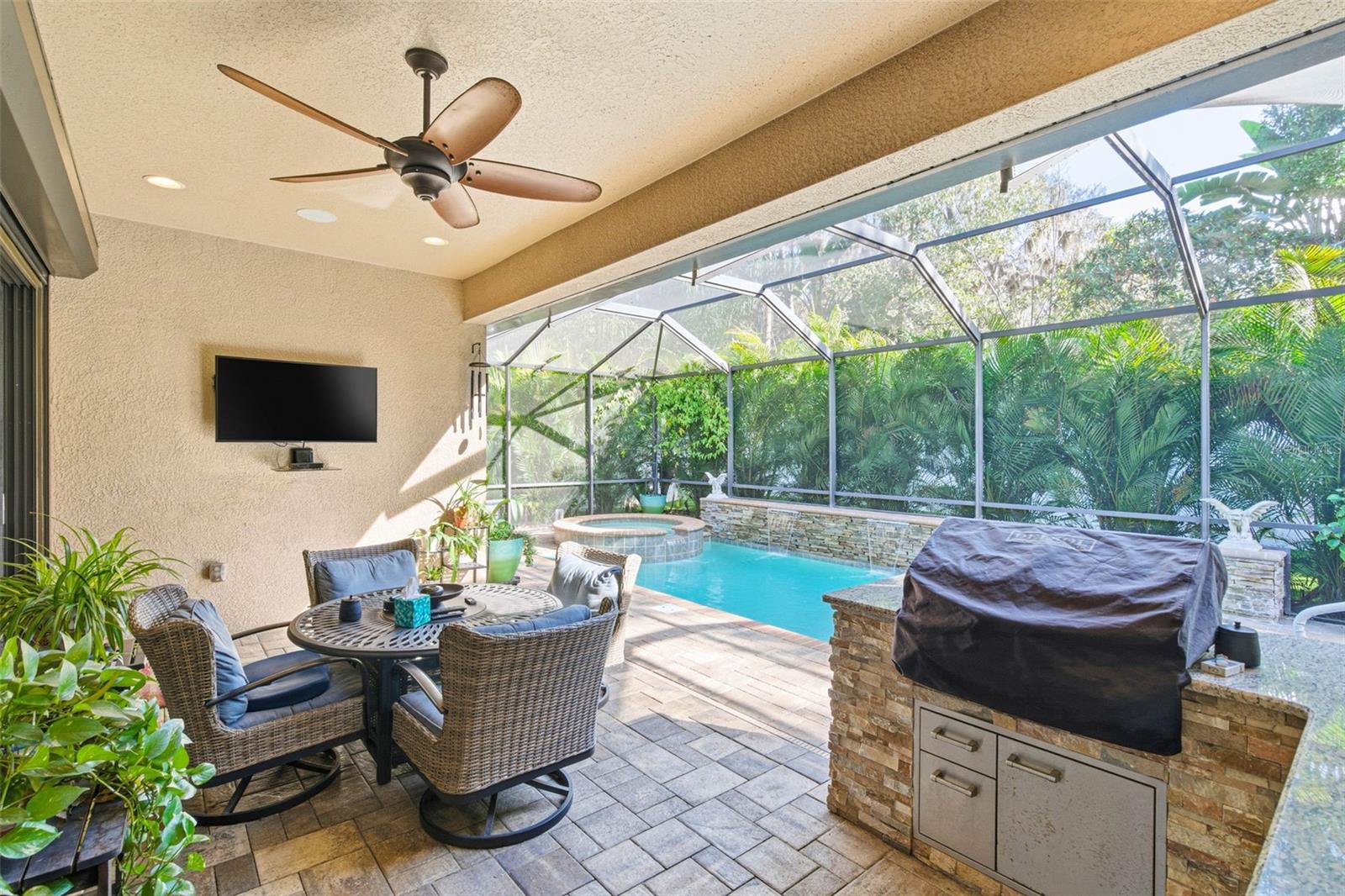 MANORS AT FOREST GLEN - Residential