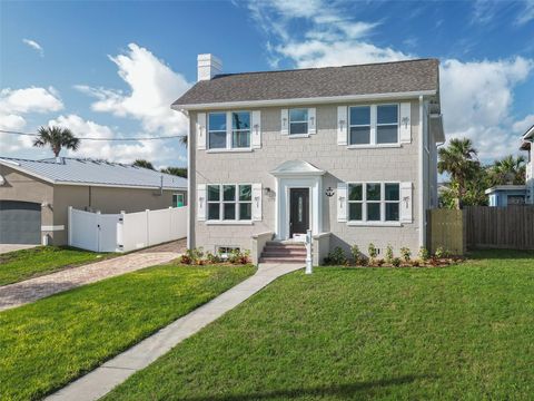 A home in DAYTONA BEACH