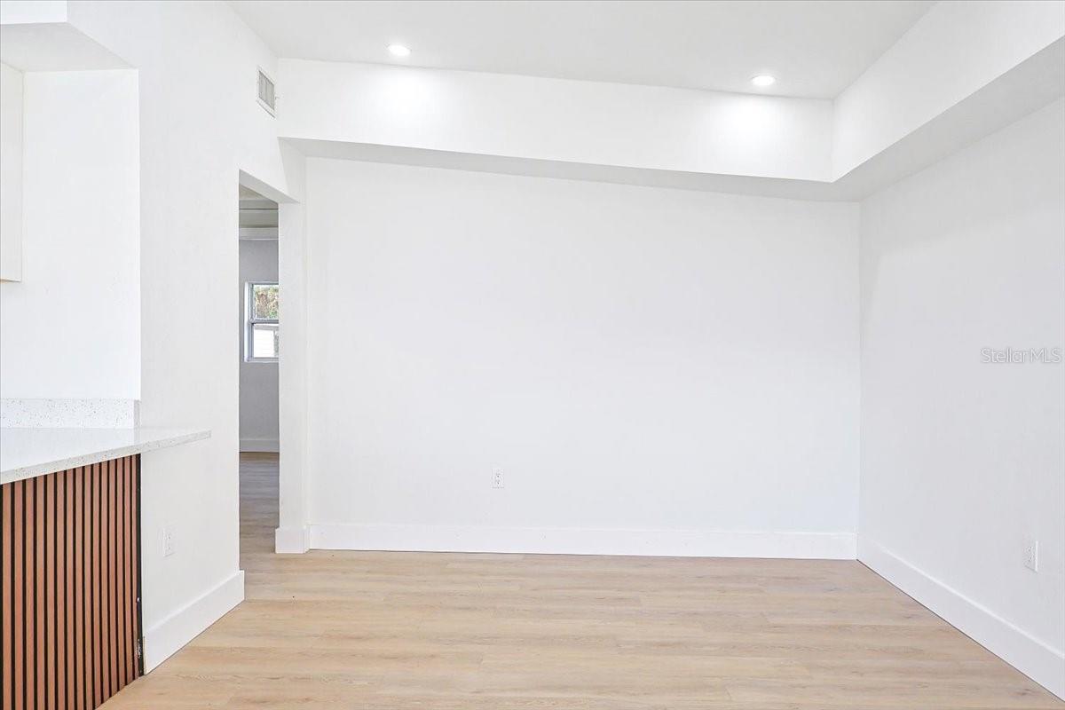 HIGH TOP - Residential