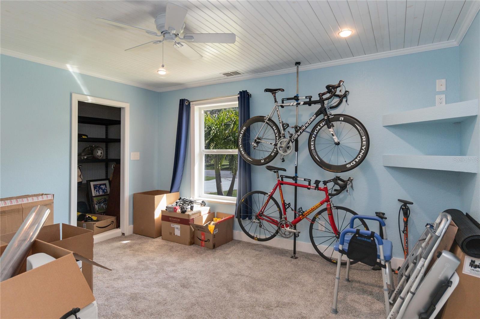 KINGS PARK UNIT 3 - Residential