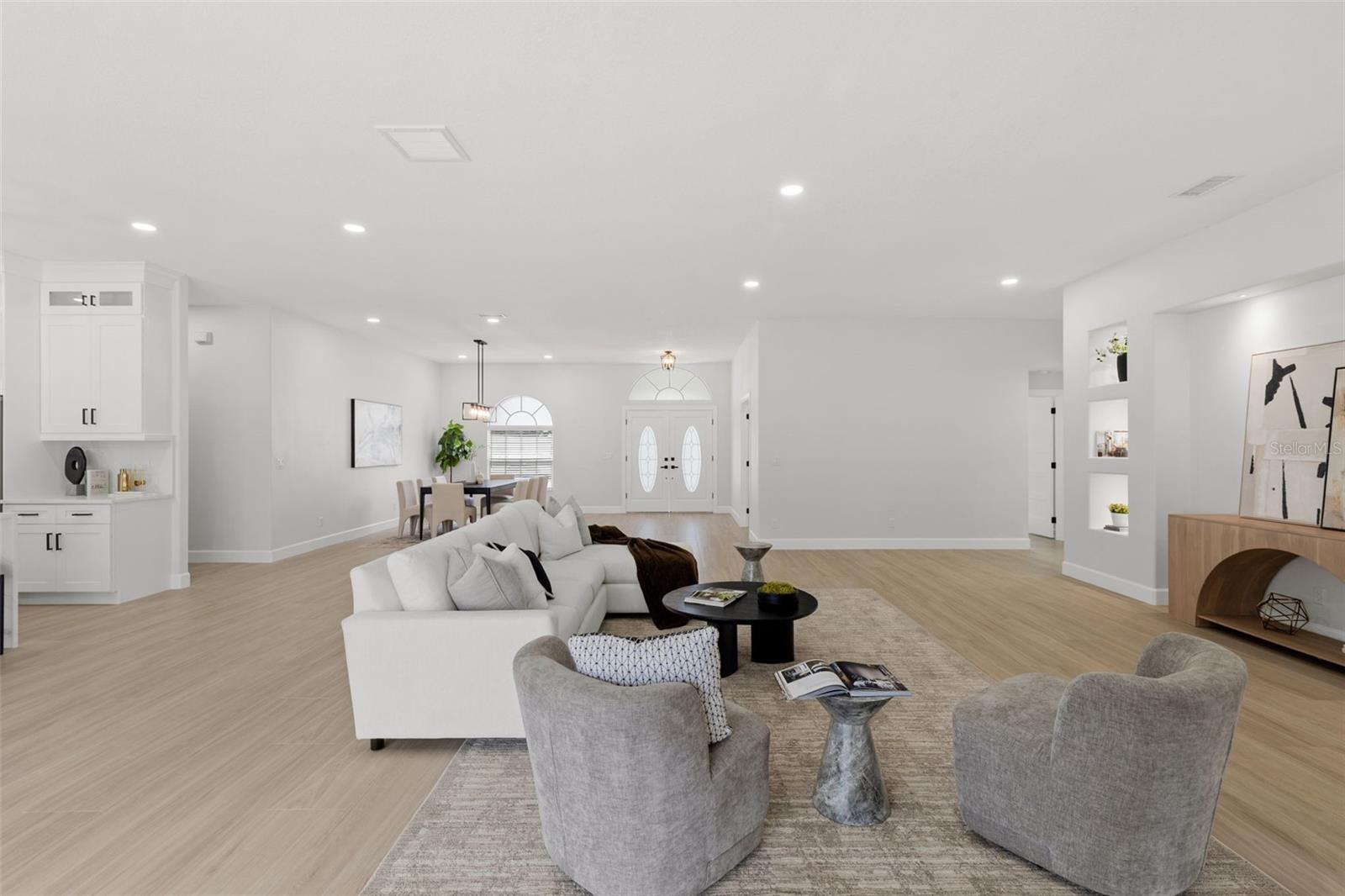 LONGBOAT LANDING - Residential