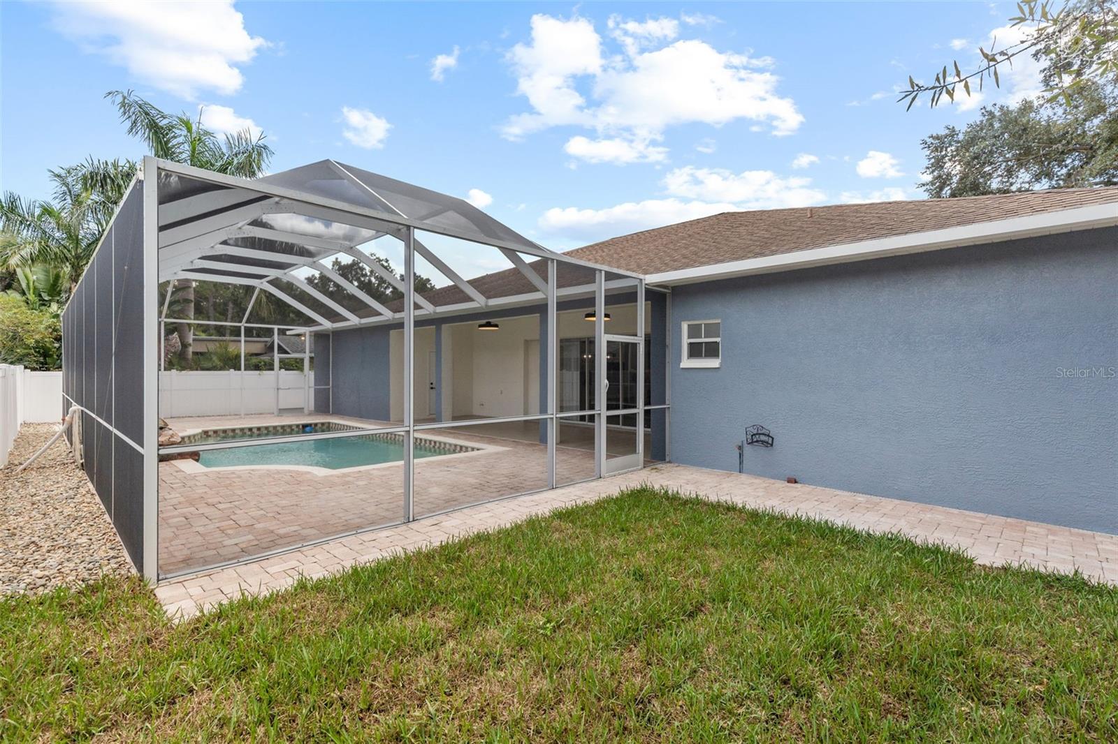 LONGBOAT LANDING - Residential