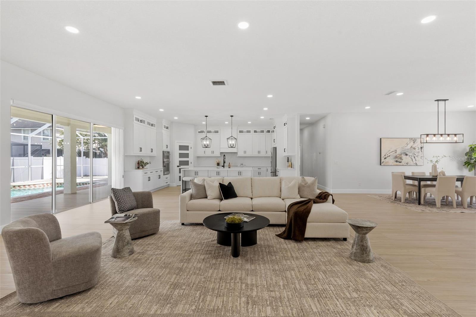 LONGBOAT LANDING - Residential