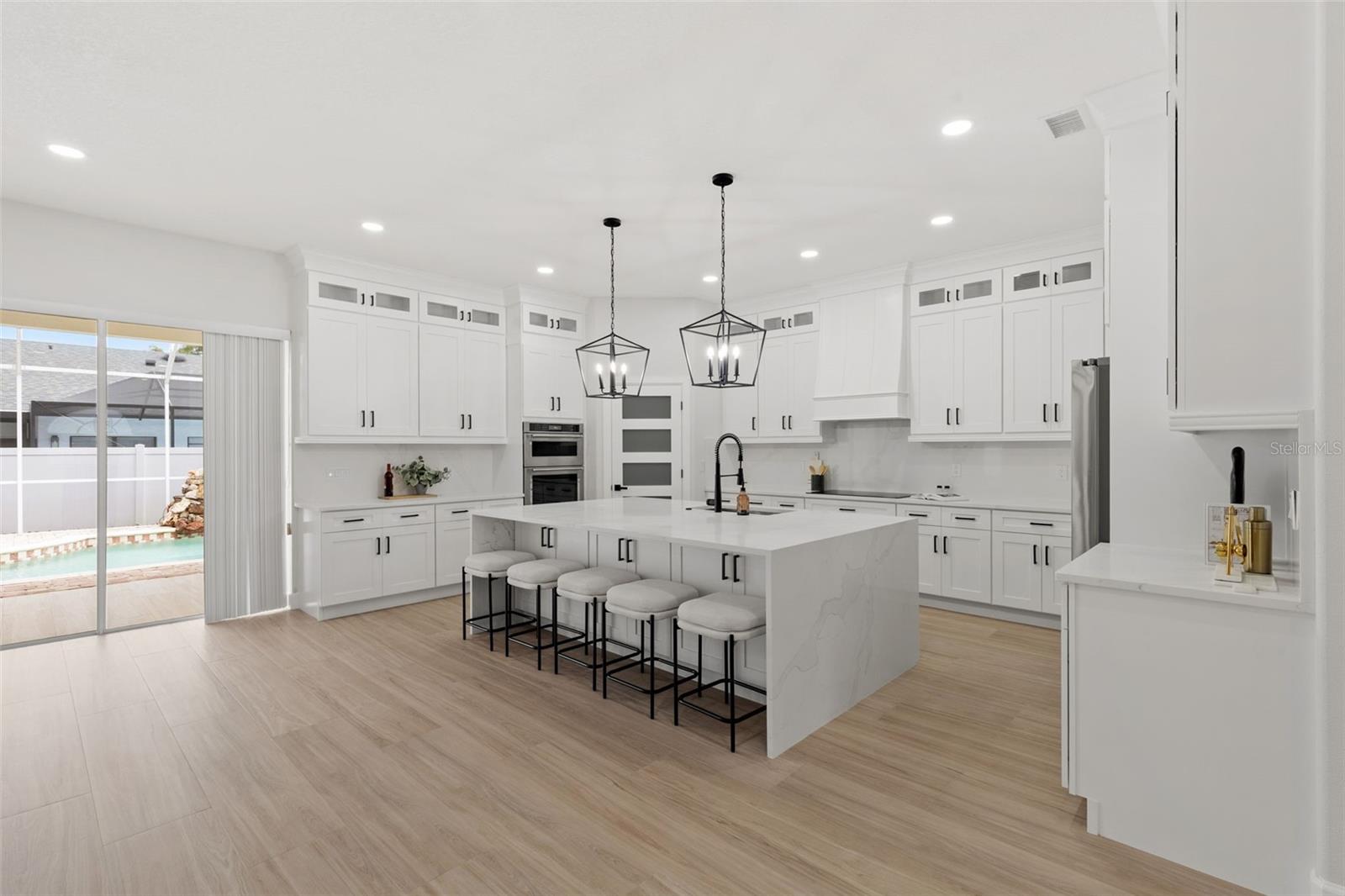 LONGBOAT LANDING - Residential