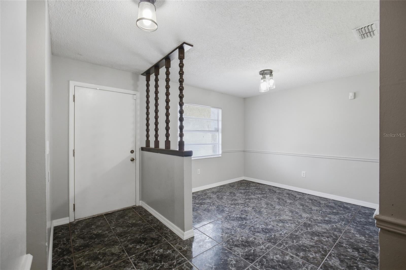 721 GREENLEAF LANE