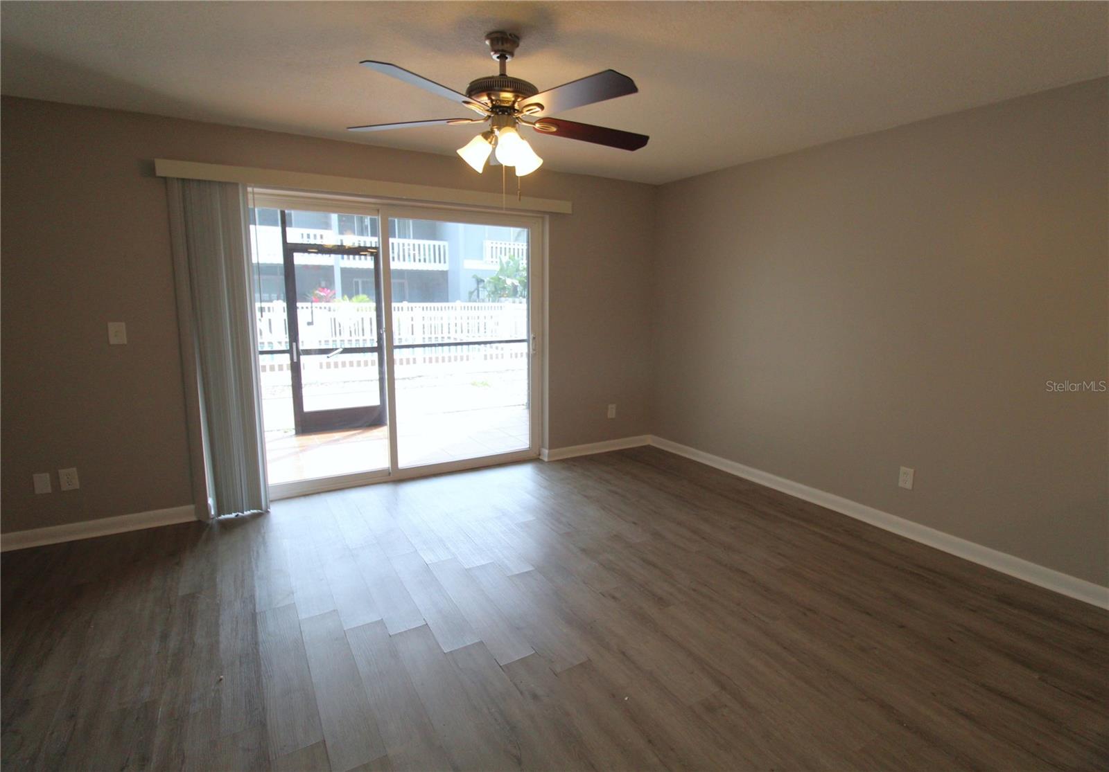 ROYAL POINCIANA - Residential Lease