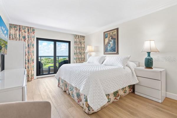 PRIVATEER SOUTH - Residential Lease