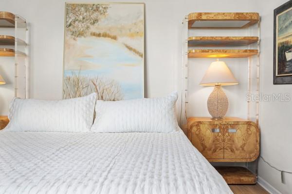 PRIVATEER SOUTH - Residential Lease