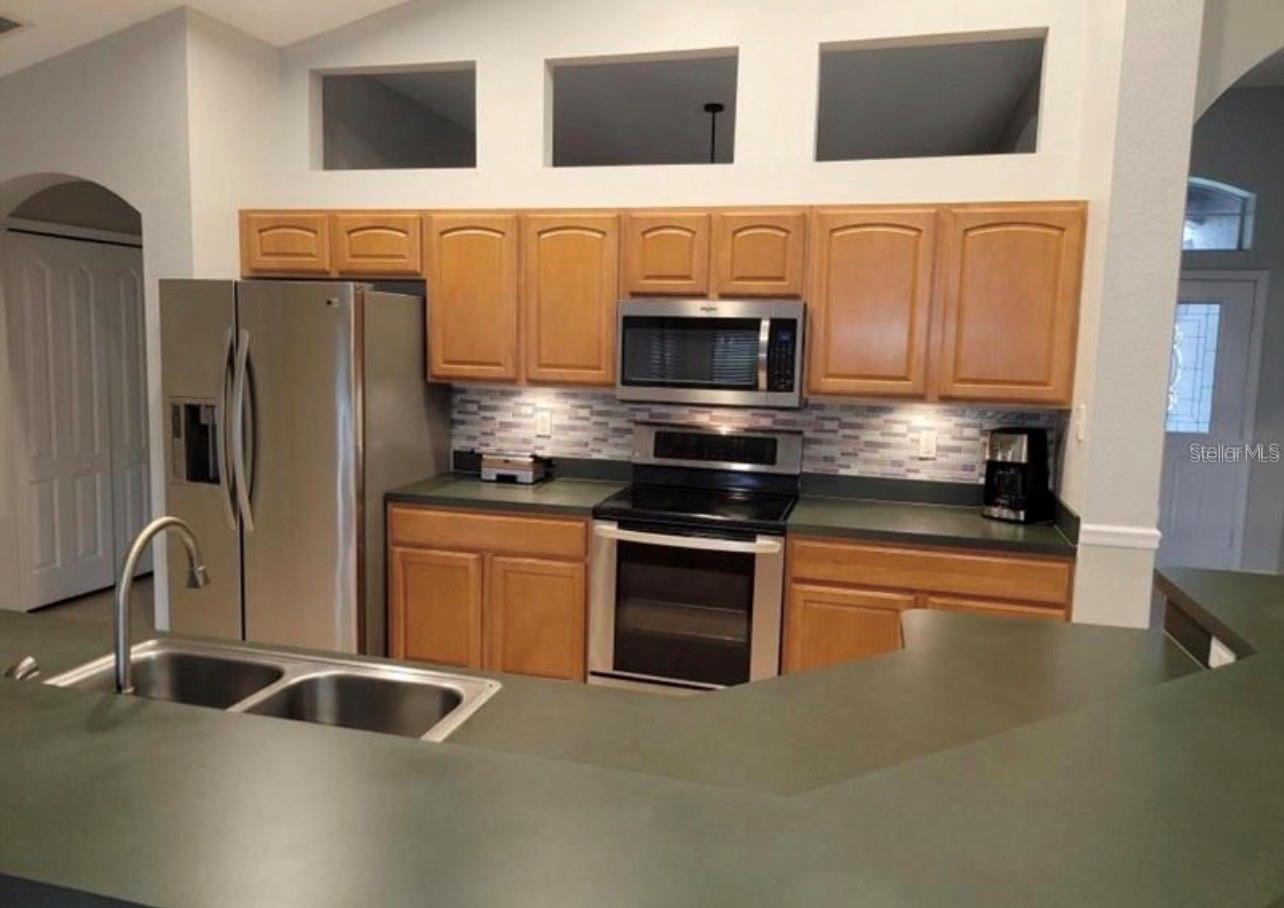 2709 HAWK ROOST COURT