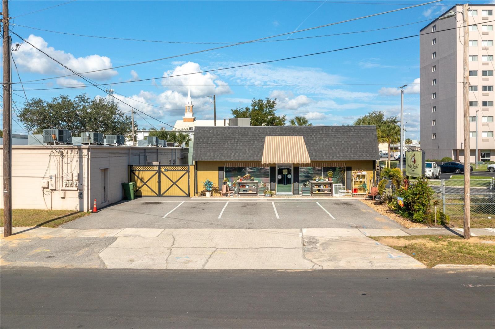 WINTER HAVEN - Commercial Sale