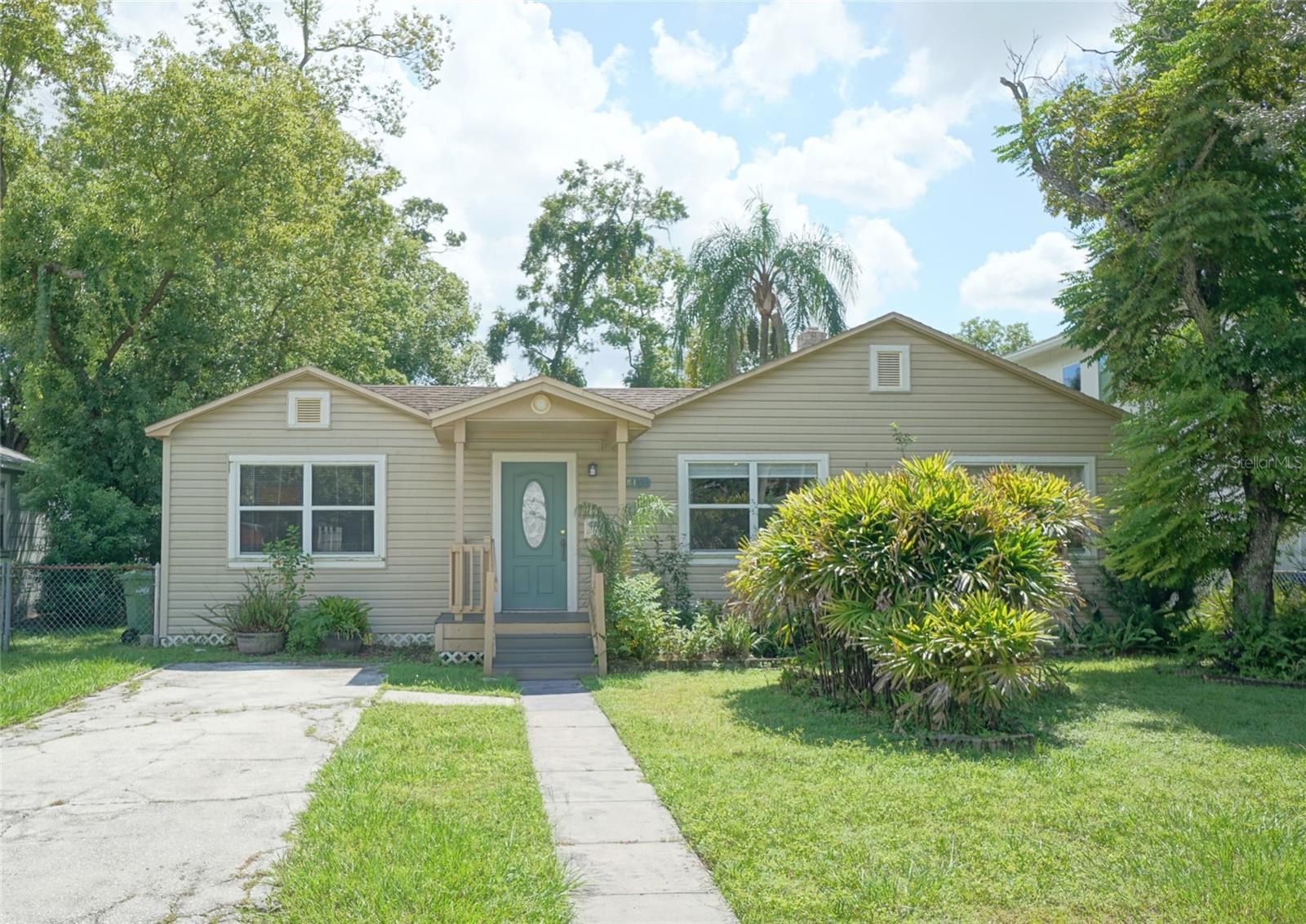 Tampa River Heights House - This cozy 3-bedroom, 2-bathroom, and 1,275 square feet single family home is located in beautiful Tampa Heights neighborhood. The first thing you notice when you enter this home are the hardwood floors throughout the entire house and ceramic tile in the kitchen and bathrooms areas. The kitchen has lots of cabinets, countertop space for storage and a large window overseeing the backyard. There is a glass top stove, dishwasher, refrigerator, counter top microwave (will not be repaired or replaced). The master bedroom has a walk-in closet with a half bathroom/powder room. The other two bedrooms share a second full bathroom. Other features of this home include a full-size washer and dryer. Two-car driveway. The private backyard has a patio with a small deck great for entertaining. This home is close in distance to all the trendy shops, restaurants, parks and entertainment and provides an easy commute to downtown Tampa, MacDill AFB, Tampa International Airport. Small Cats/Dogs OK. The rent includes lawn maintenance.
All Hoffman Realty residents are enrolled in the Resident Benefits Package which is an additional $49/month, payable with rent and includes utility concierge service making utility connection a breeze during your move-in, HVAC air filter delivered monthly (for applicable properties), our best-in-class resident rewards program, online maintenance portal, online rent payment portal, one late-fee waiver and much more!
If you decide to apply for one of our properties, there is an $99 per adult application fee that is non-refundable. Anyone aged 18 or above who will be residing at the property must apply. We will (1) check your credit report; (2) check for any past evictions; (3) verify your employment, if applicable; (4) personal income, assets, or assistance must be sufficient and verifiable; (5) verify your previous landlord references; and (6) perform criminal background screening; (7) be aware that some associations also have application fees. We encourage you not to apply if you have bad credit references or poor rental history.