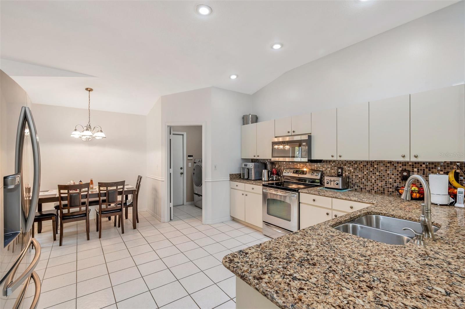 815 SANDY TRAIL PLACE