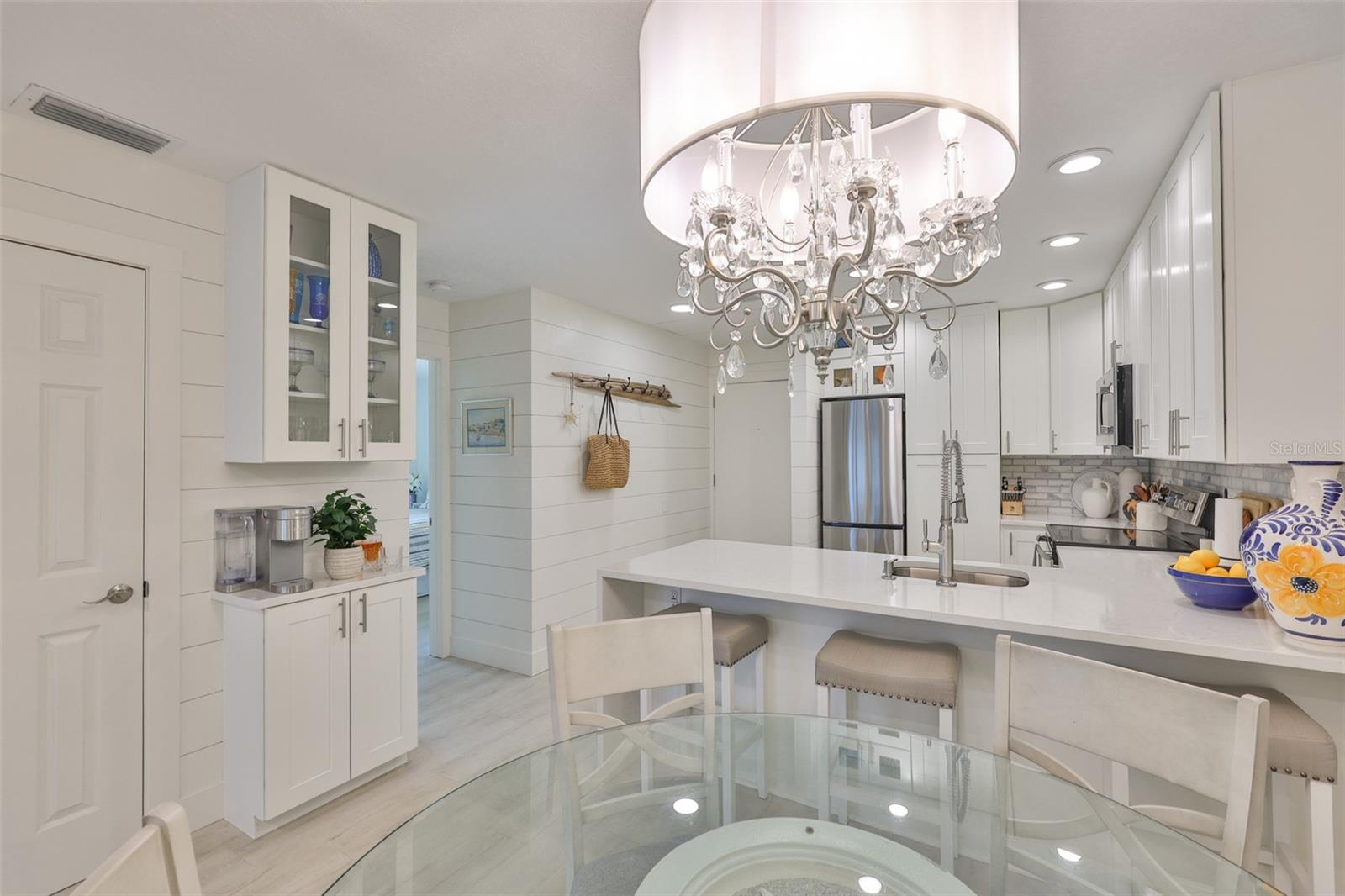 MADEIRA BEACH YACHT CLUB CONDO - Residential