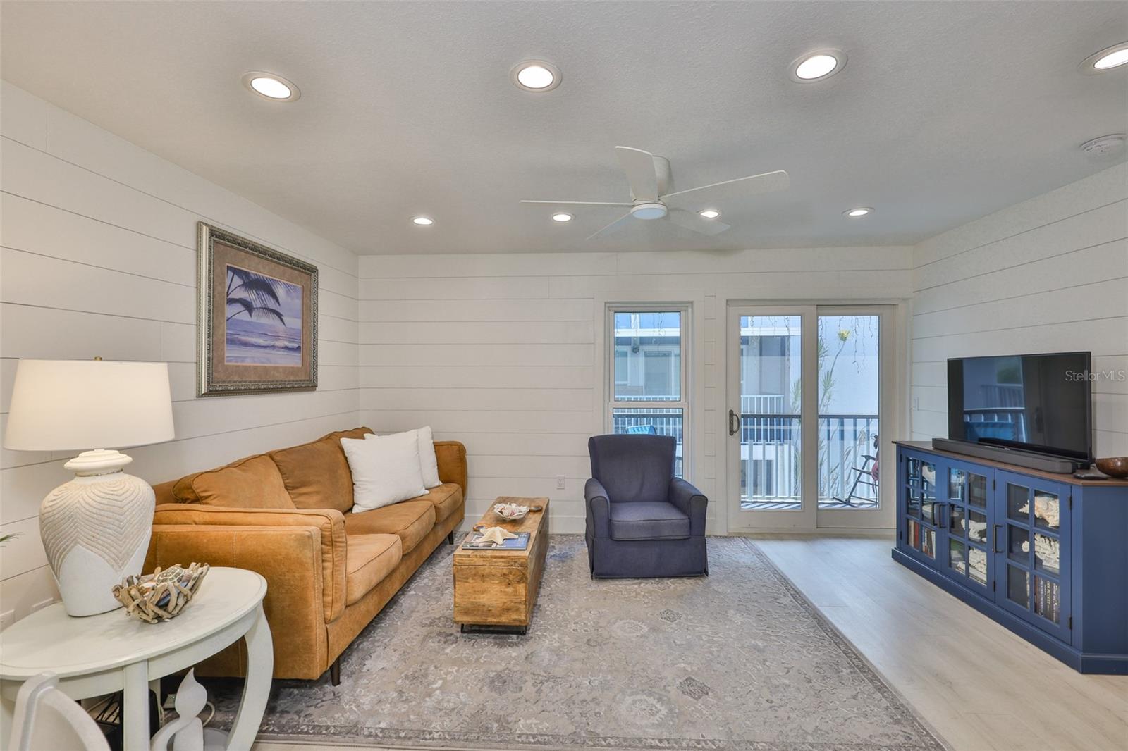 MADEIRA BEACH YACHT CLUB CONDO - Residential