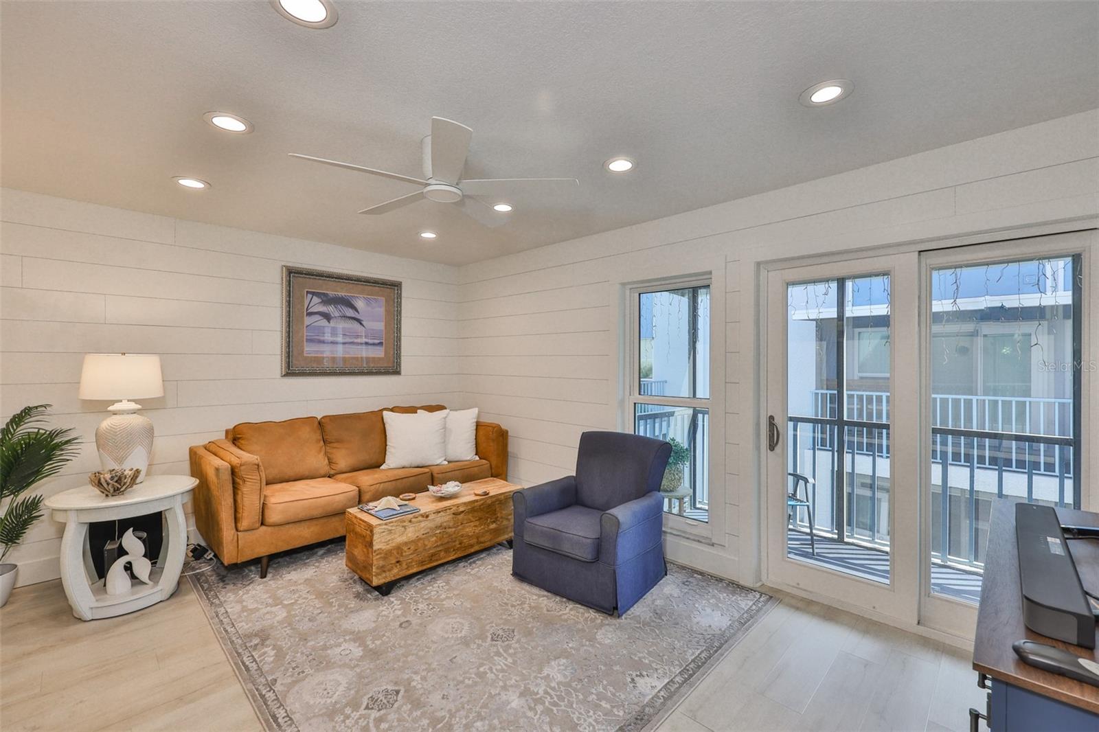 MADEIRA BEACH YACHT CLUB CONDO - Residential